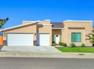 4222 Haleakala Ave, Redding, CA 96001