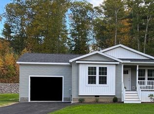 12 Pinrock Dr, Sturbridge, MA 01566