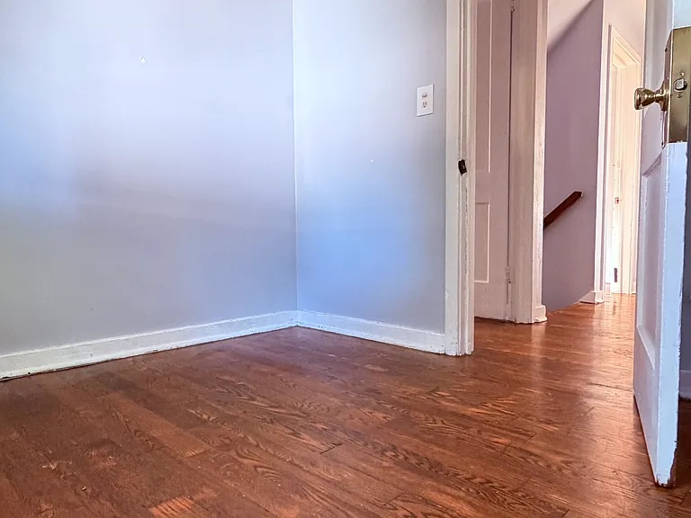 64 Thompson Cir — Photo 7