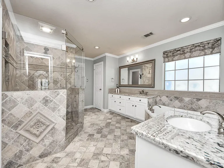 710 Jackson Hill St — Photo 23