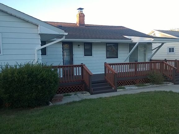 3rd image of 144 E Hillsdale Ave #1