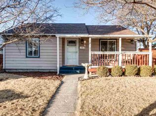 2418 W Queen Ave, Spokane, WA 99205