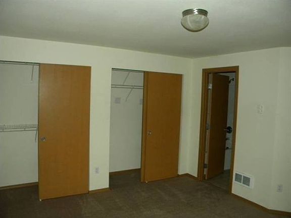 4th image of 418 170th St S