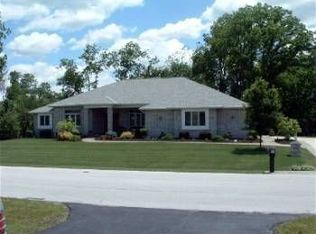 2591 Breezewood Ln, Lima, OH 45805