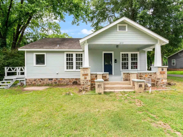 213 N Griffin St, Morrilton, AR 72110