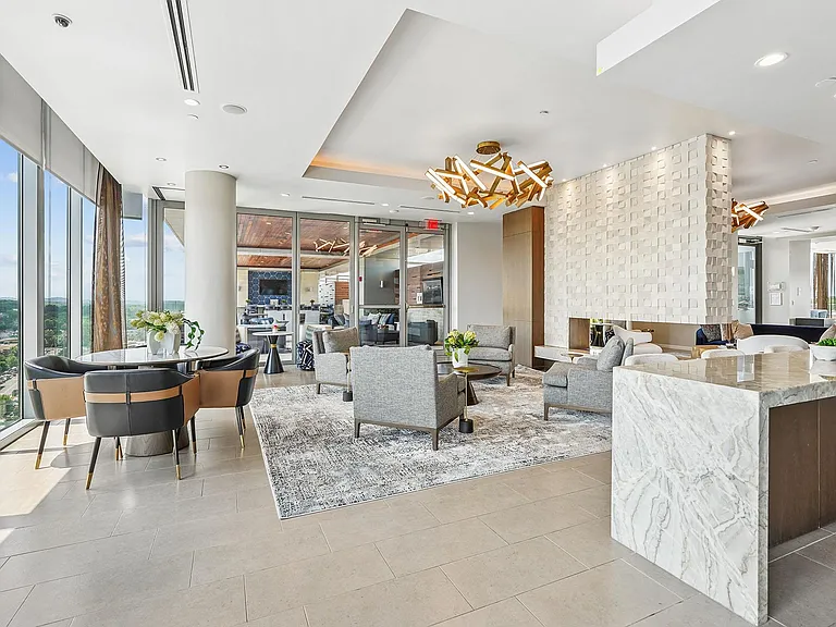 Vertis Resident Lounge