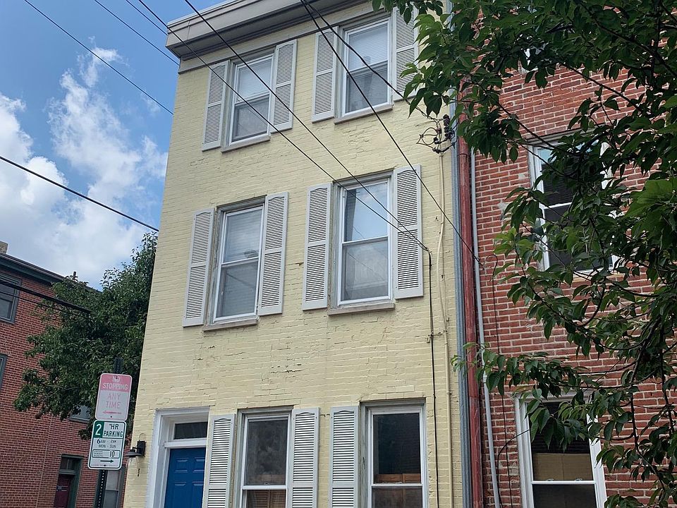 1st image of 421 W George St