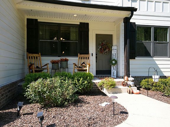 4th image of 2848 Garners Creek Rd