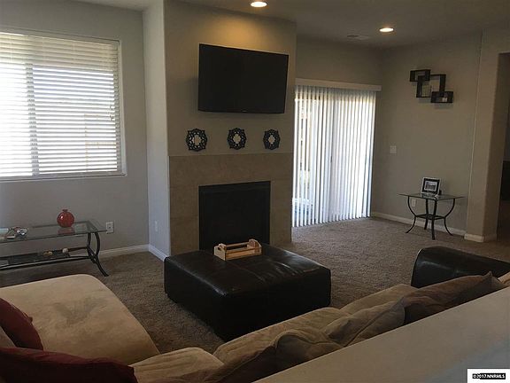 5th image of 490 Papaya Dr