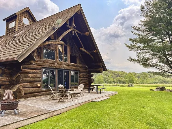 649 County Road 95, North Branch, NY 12766