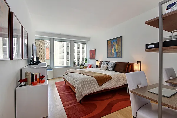 Rented by Corcoran | media 18