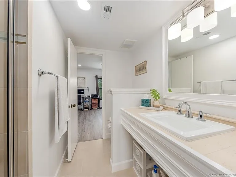 3901 SE Saint Lucie Blvd #44 — Photo 31