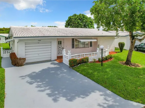 8209 NW 15th Court, Plantation, FL 33322