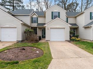 1367 Lake Dr, Newport News, VA 23602