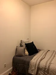 Rented by LJ Sloane Management