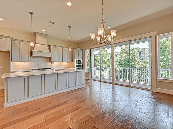 2nd image of 67 Thorpe Ln