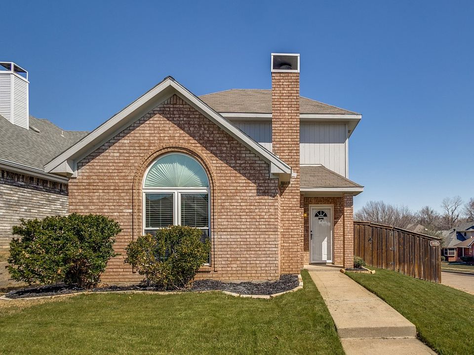 1st image of 1815 Water Oak Dr