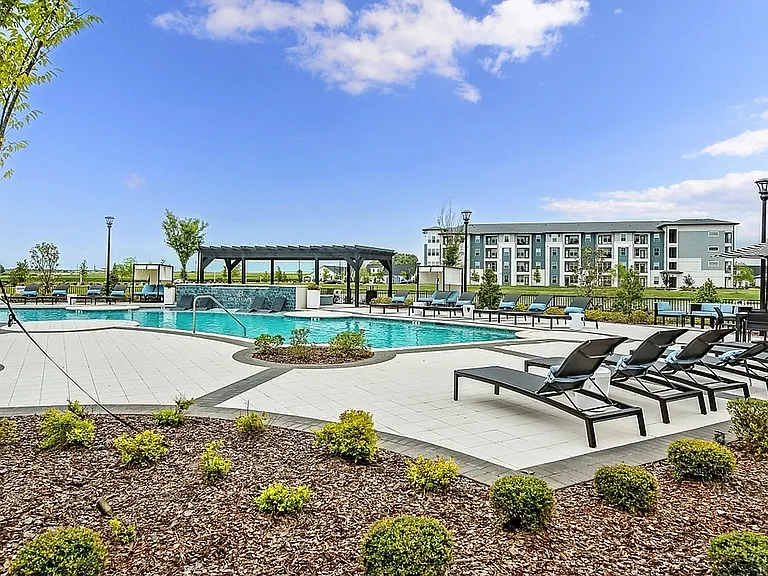 Brio Parc Apartments & Townhomes — Photo 67