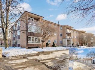 67 Breckenridge Dr #202, Kitchener, ON N2B 3R8