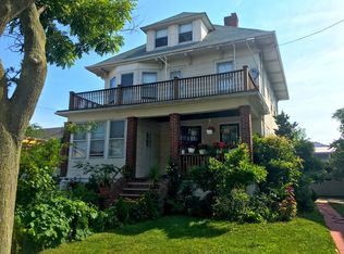 248 Beach 124th St, Far Rockaway, NY 11694