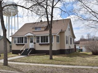 605 5th St NE, Staples, MN 56479