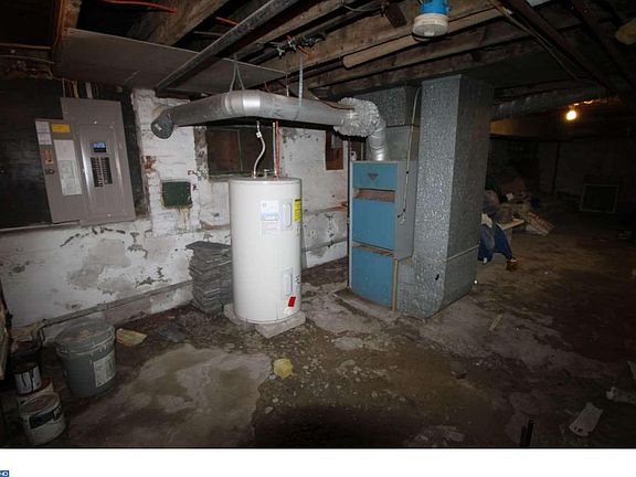 4th image of 100 N Broom St