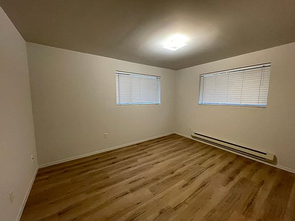 5th image of 4745 18th Ave NE