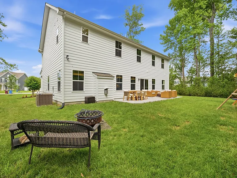 1741 Watershed Ct — Photo 41