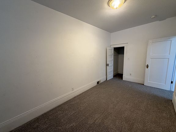 5th image of 504 7th St W #1