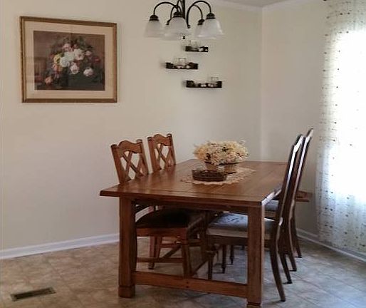 2nd image of 152 Danielle Dr