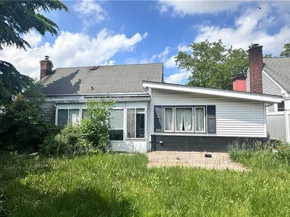 40 Lander Avenue image 6 of 11