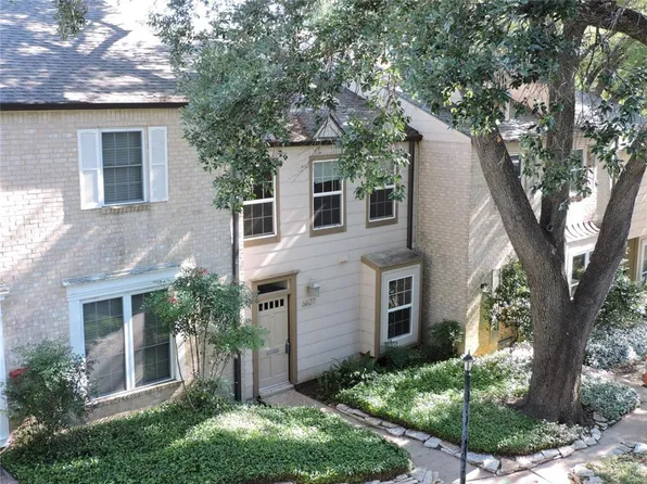 6627 Valleyside Rd, Austin, TX 78731
