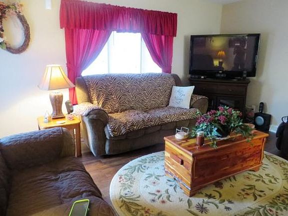 4th image of 3701 Kimrod Dr