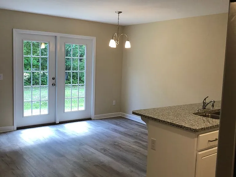 229 Callaway Chase Ln — Photo 8
