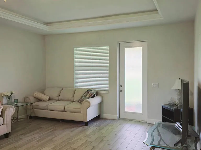 12049 Dorado Dr — Photo 3
