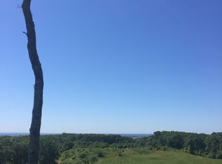 81 Sea View Dr, Charlestown, RI 02813