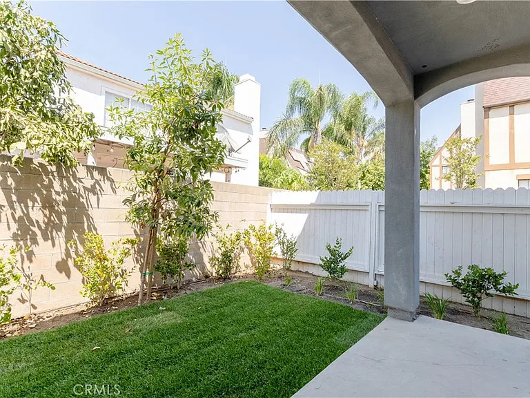 9246 Cedros Ave #6 — Photo 11