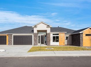3700 W 49th Ave, Kennewick, WA 99337