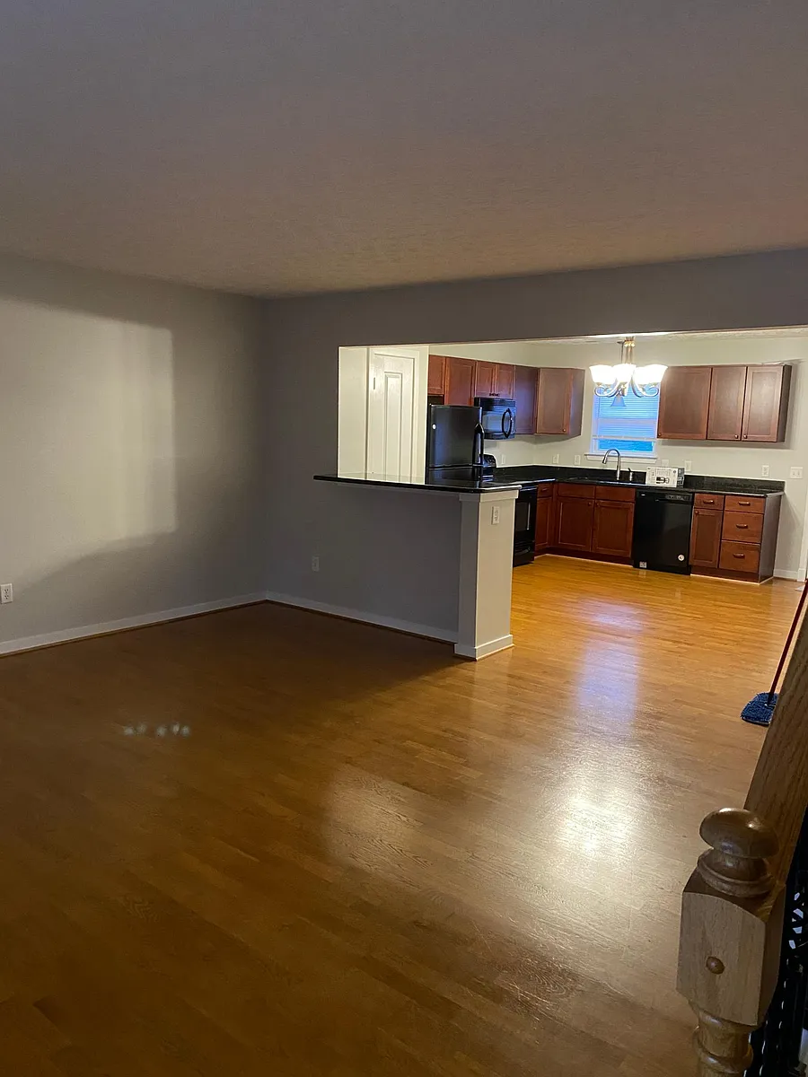 Building Photo - 1259 Poets Ct