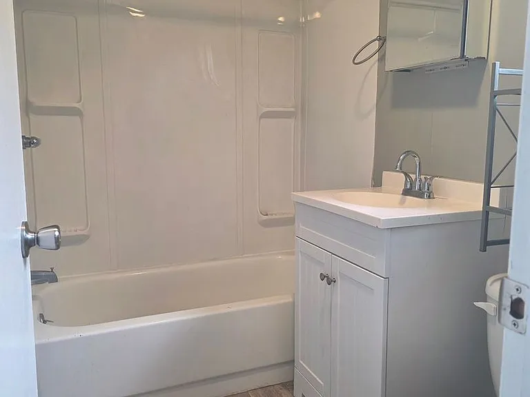 740 Chemung St — Photo 14