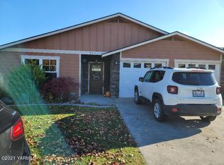 711 Merwin Ct, Zillah, WA 98953