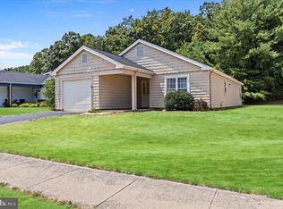 110 Buckingham Dr, Southampton, NJ