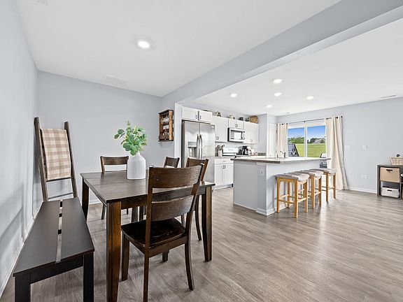 5th image of 7621 Stonecrop Ln