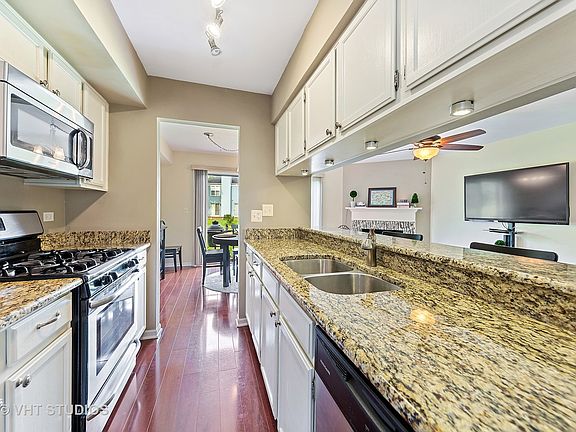 5th image of 7341 Canterbury Pl #19-3