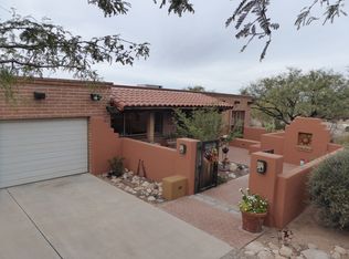 3311 N Cottontail Cir, Tucson, AZ 85749