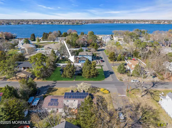 330 Radnor Avenue, Pine Beach, NJ 08741