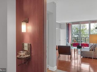 717 President St UNIT 203, Baltimore, MD 21202