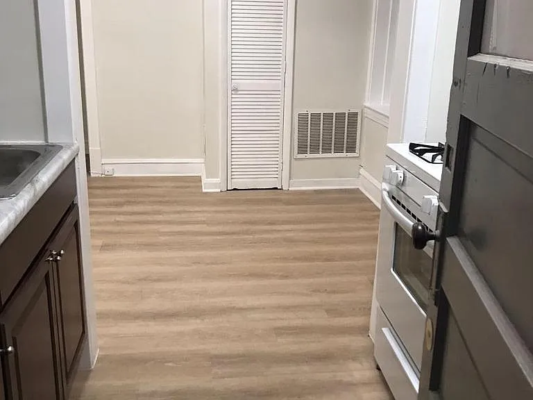 3414 W Foster Ave #3B — Photo 6