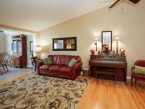 3314 nighthawk lane-105