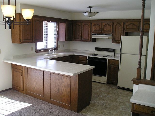 516 Kitchen_02132017